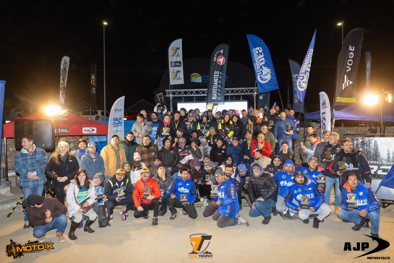 Trail Trophy lleva 120 pilotos al Valle del Limarí y Team Desterrados–RS-Shop se toma el podio